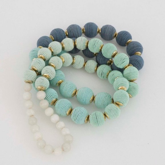 Necklace hand spun silk with semi precious stones - Picture 3 of 4